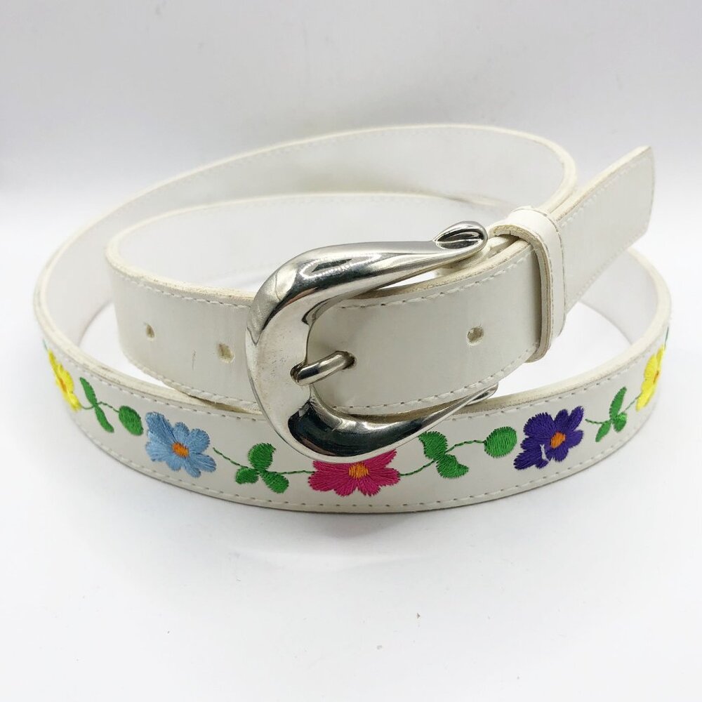 Floral embroidered faux leather belt Size L